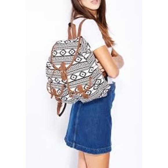 Emma & Chloe Boho Aztec Print Canvas Backpack Rucksack Black White - Picture 1 of 9